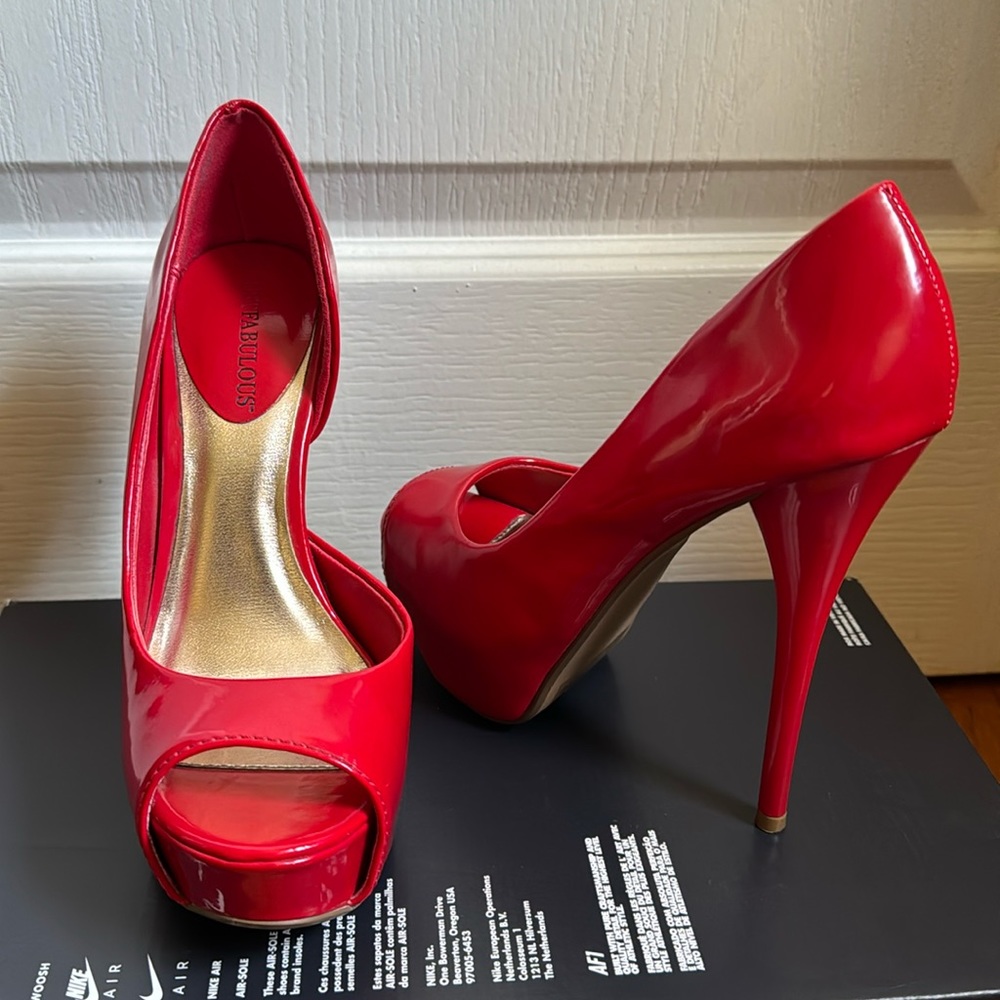 Just Fabulous, Red, Size 6